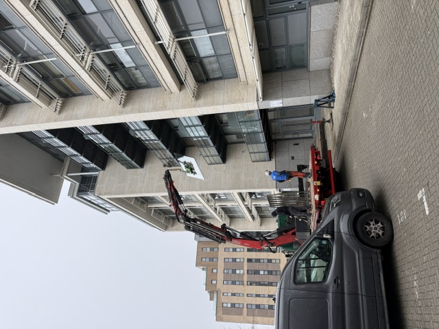 Contact Elephant & Castle Glazing